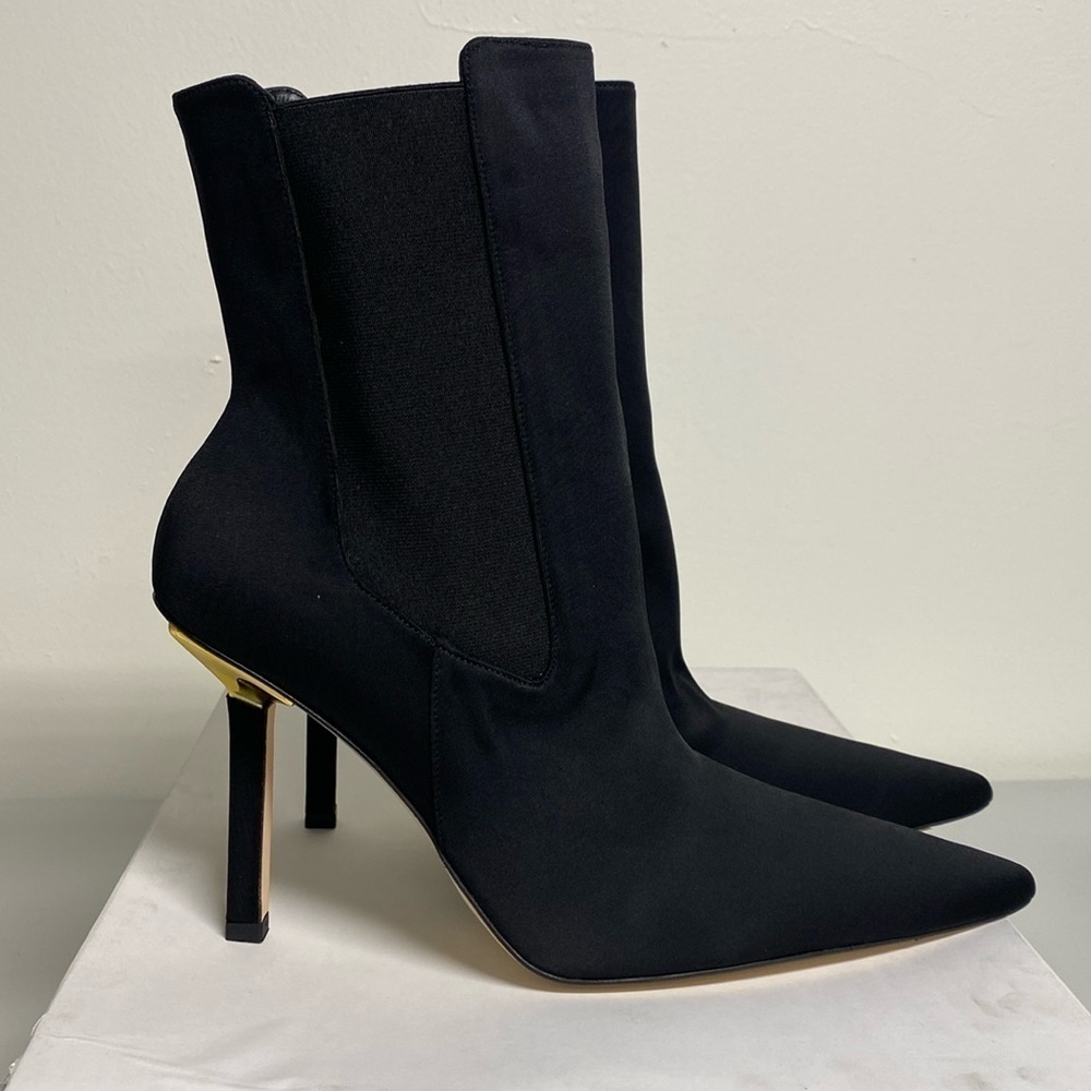 Good American Black Stiletto Boots